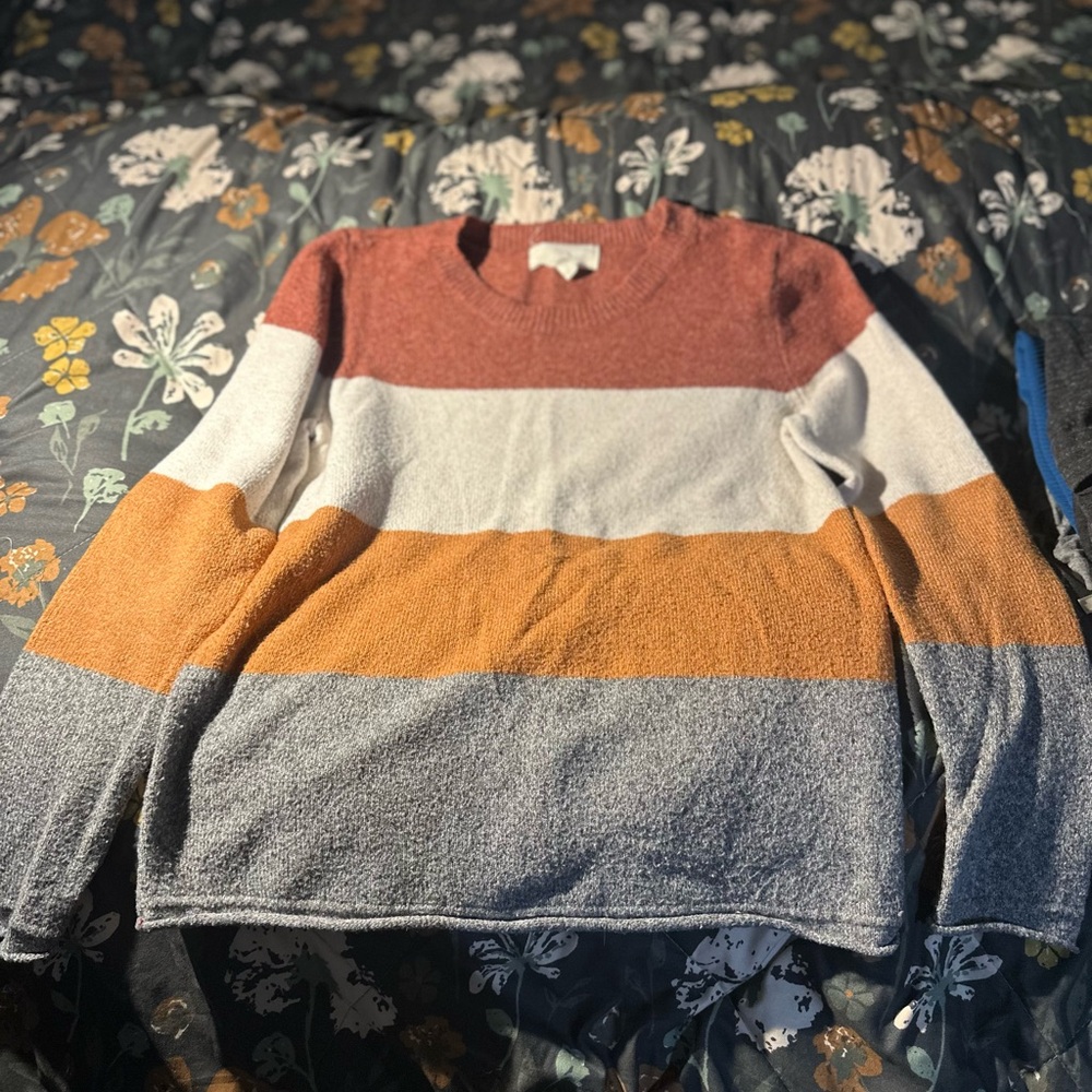 Colorblock Sweater in Rust, White, Mustard, and Gray
